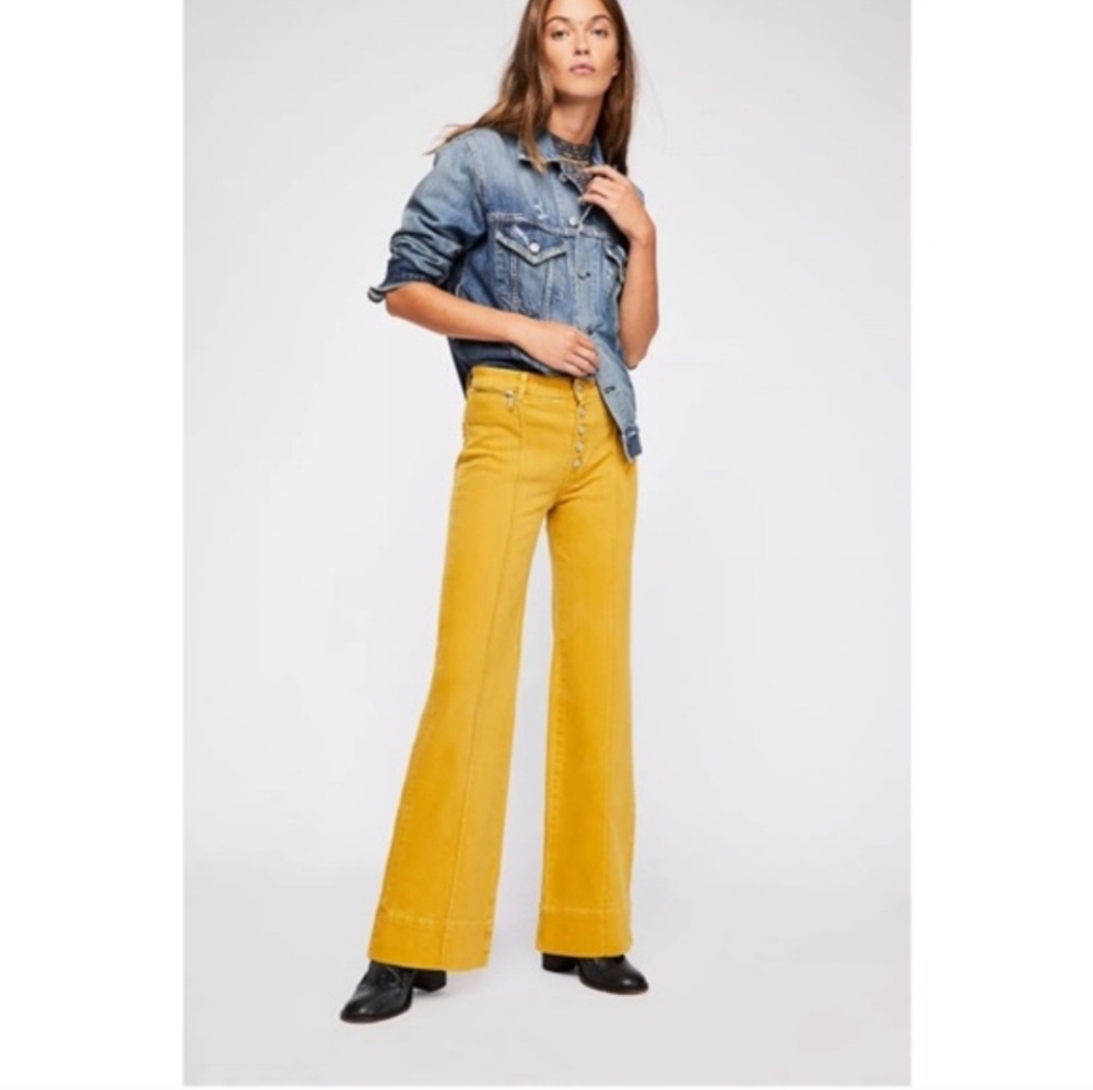 Free People Run With Me Pintuck Flare Jeans Sz31 Festival Spring Mustard Yellow.